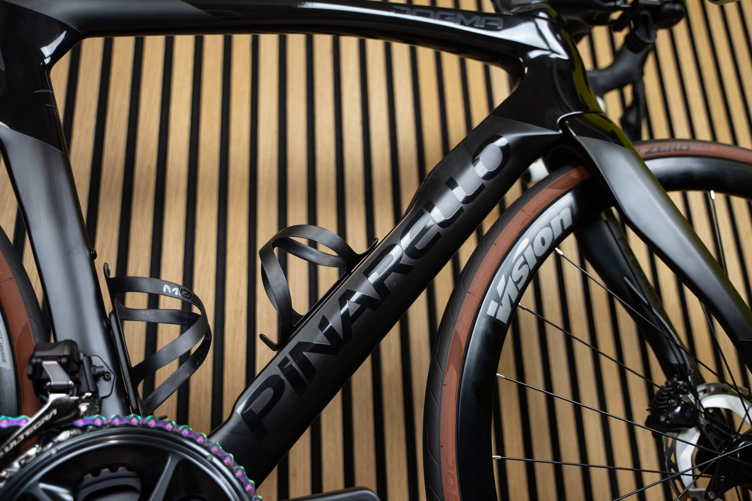 Pinarello Dogma F12 DISC 