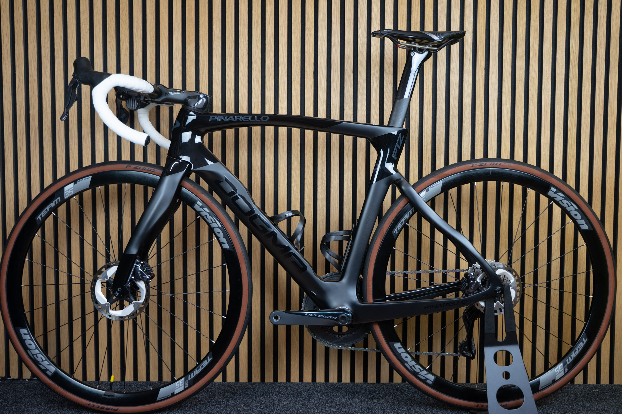 Pinarello Dogma F12 DISC 